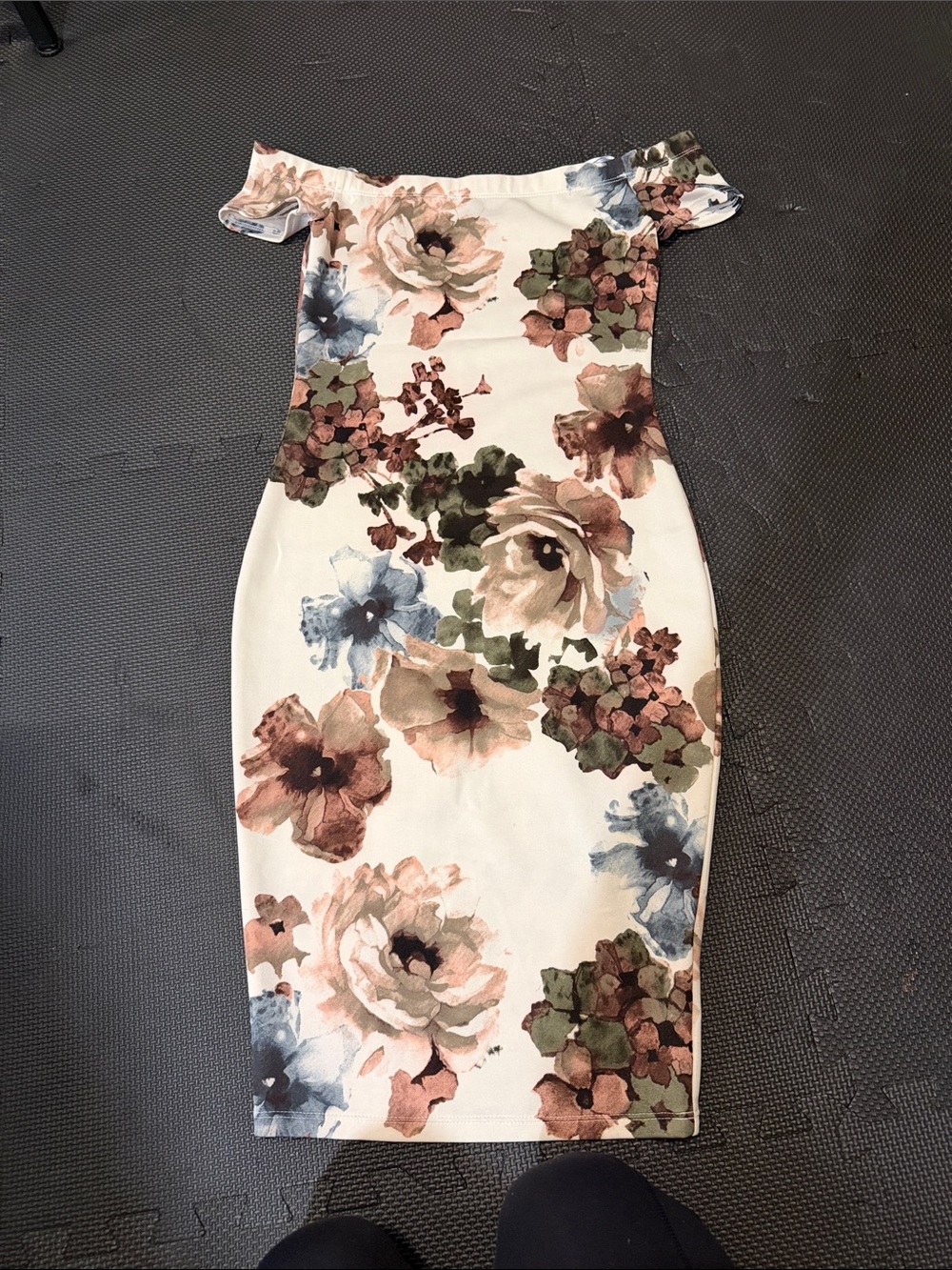 Windsor Cream Floral One-Shoulder Bodycon Dress
